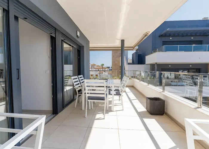 Flamenca Village Horizon Temporal * Τορεβιέχα
